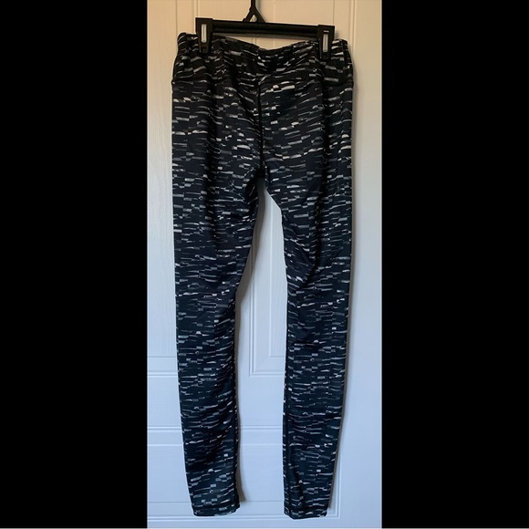 Reebok Leggings - Picture 2 of 4